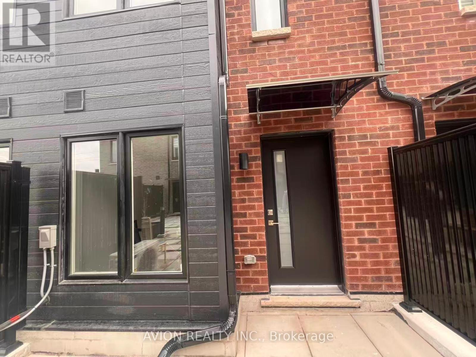 38 - 30 Calamint Lane, Toronto, ON - Outdoor With Exterior