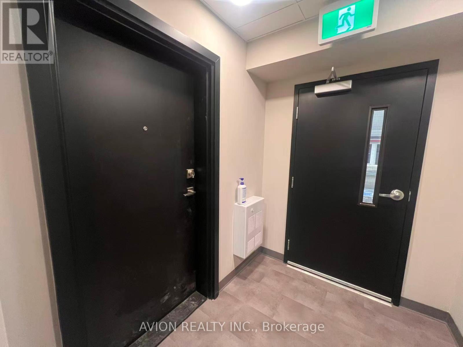 38 - 30 Calamint Lane, Toronto, ON - Indoor Photo Showing Other Room