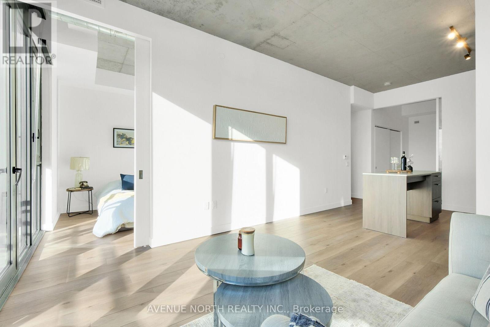 717 - 10 James Street, Ottawa, ON - Indoor