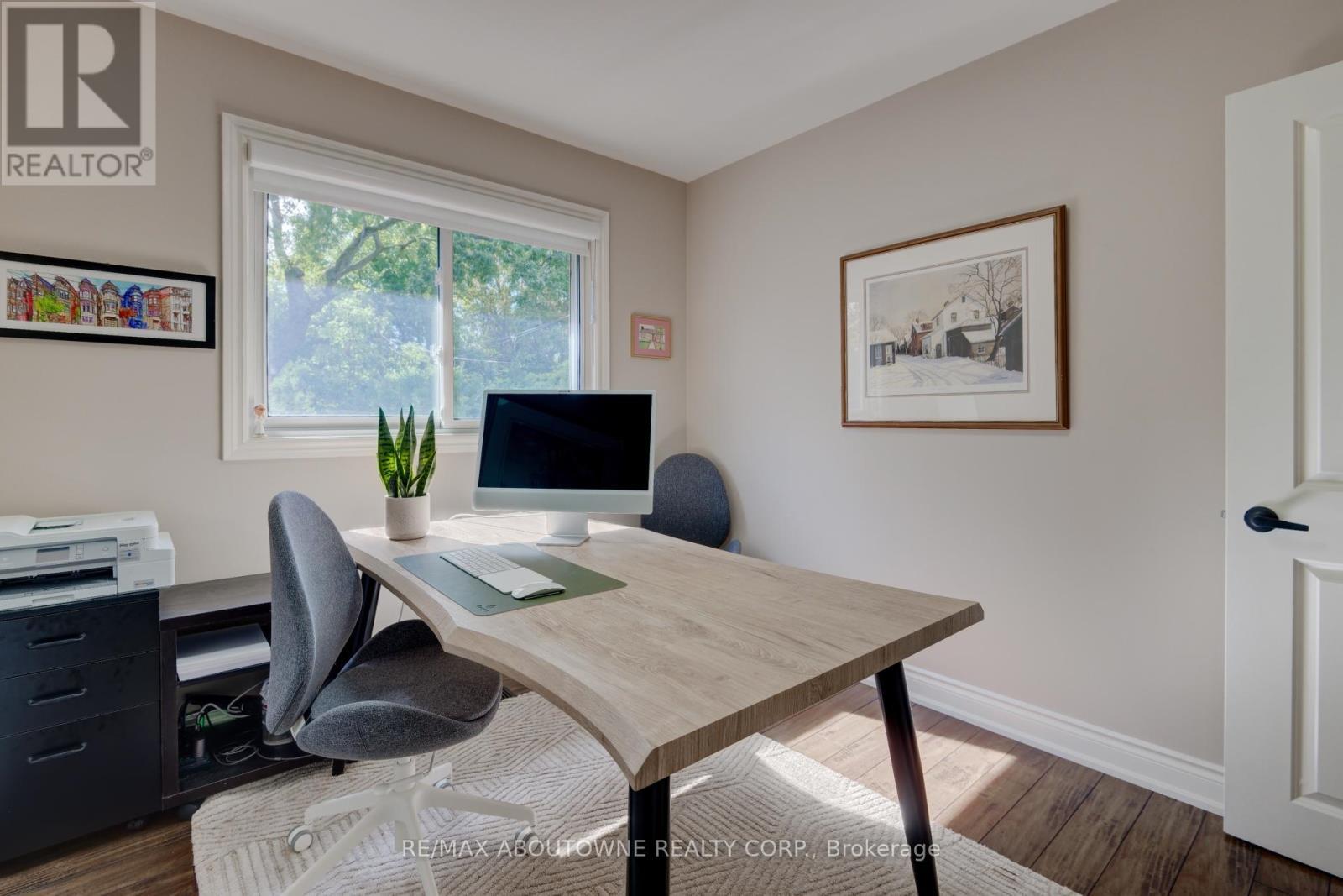 544 Maplehill Drive, Burlington, ON - Indoor Photo Showing Office