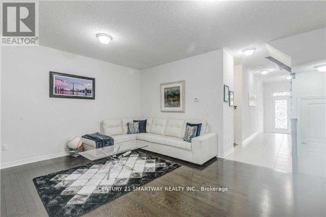 52 Franktown Drive, Brampton, ON - Indoor Photo Showing Living Room