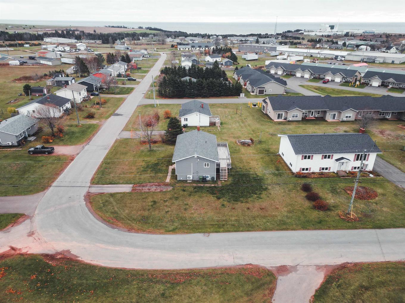 1 Anniversary Avenue, Souris, PE