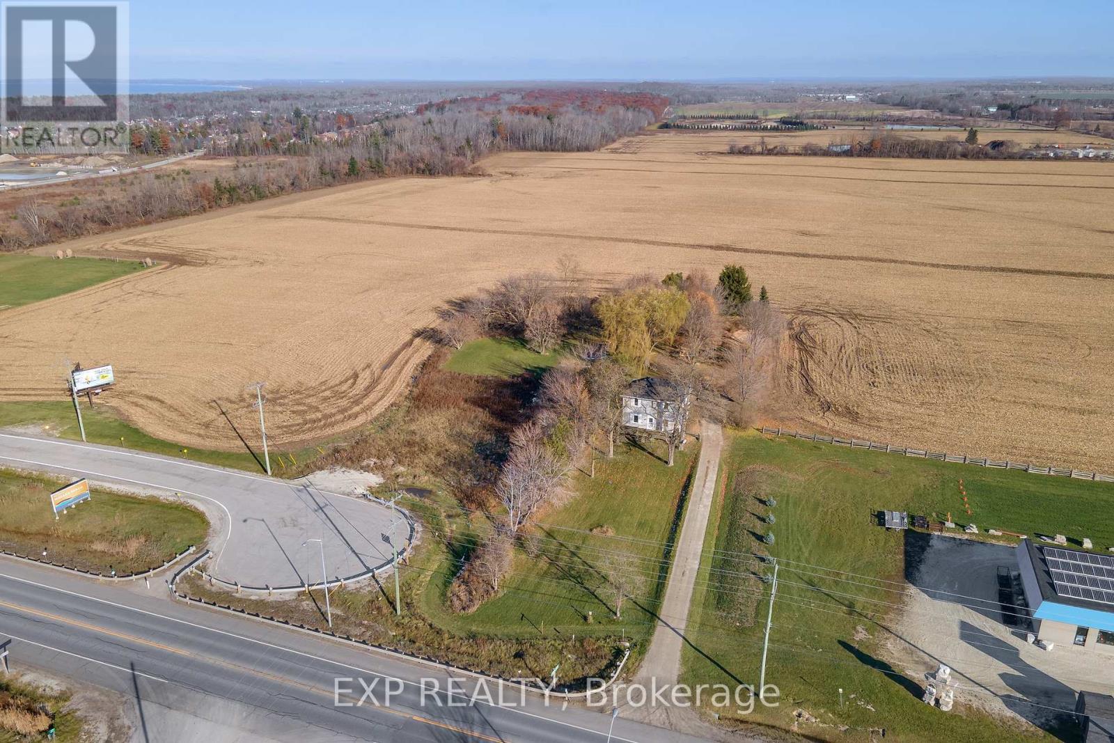 8184 26 Highway, Clearview, ON - Outdoor With View