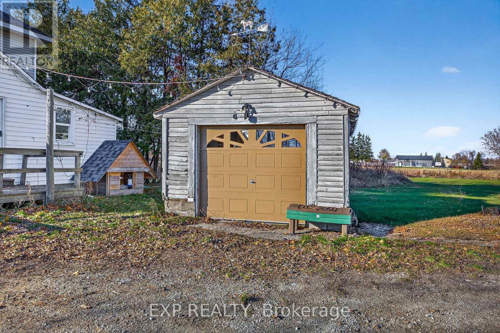 8184 26 Highway, Clearview, ON - Outdoor