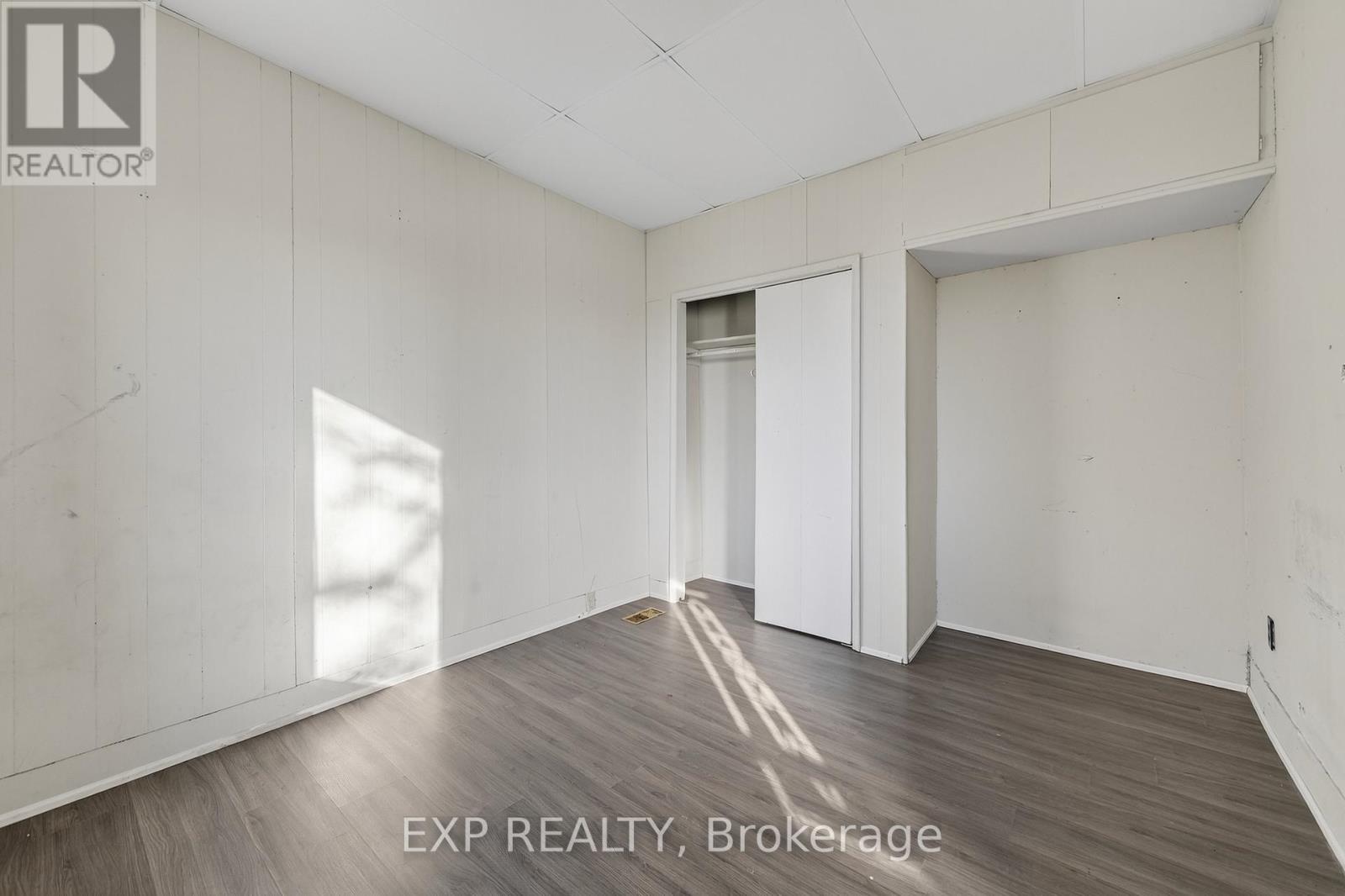 8184 26 Highway, Clearview, ON - Indoor Photo Showing Other Room