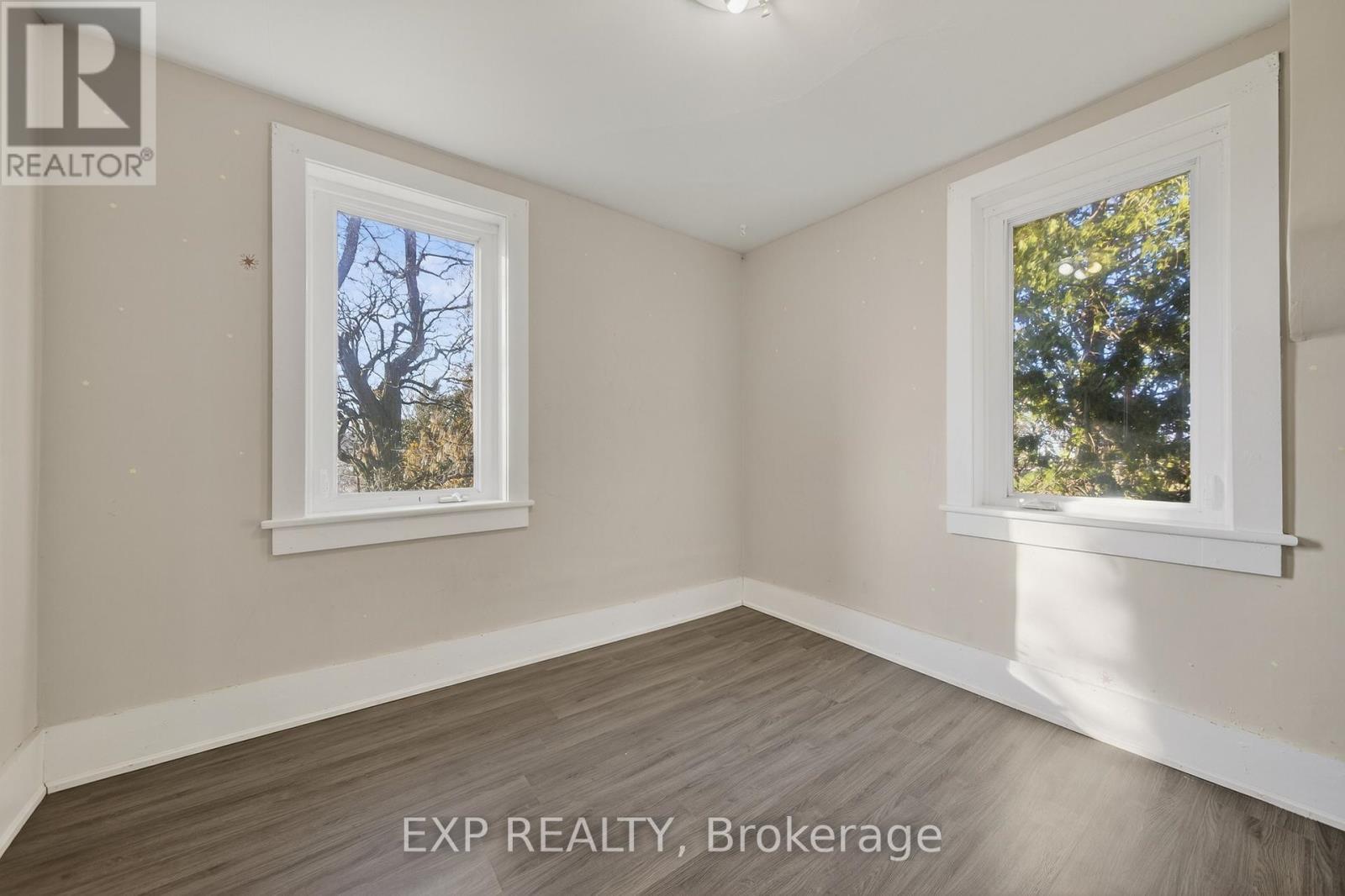 8184 26 Highway, Clearview, ON - Indoor Photo Showing Other Room