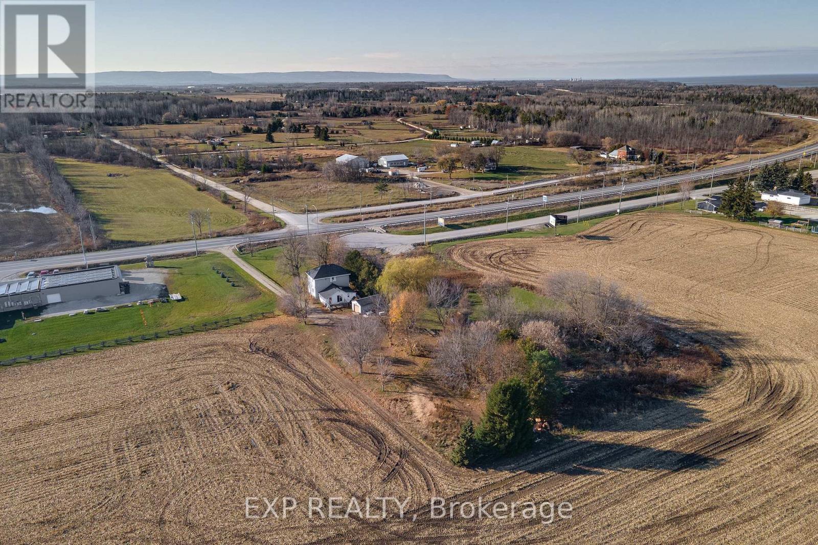 8184 26 Highway, Clearview, ON - Outdoor With View