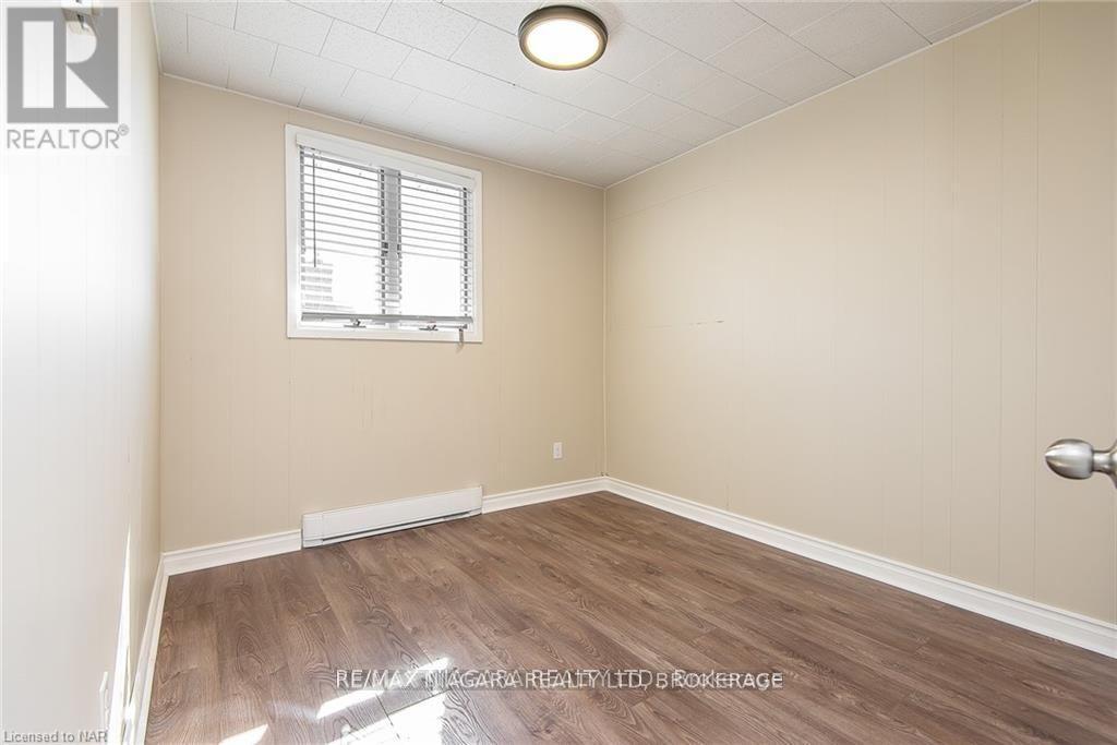 120 Elizabeth Street, Port Colborne (Killaly East), ON - Indoor Photo Showing Other Room