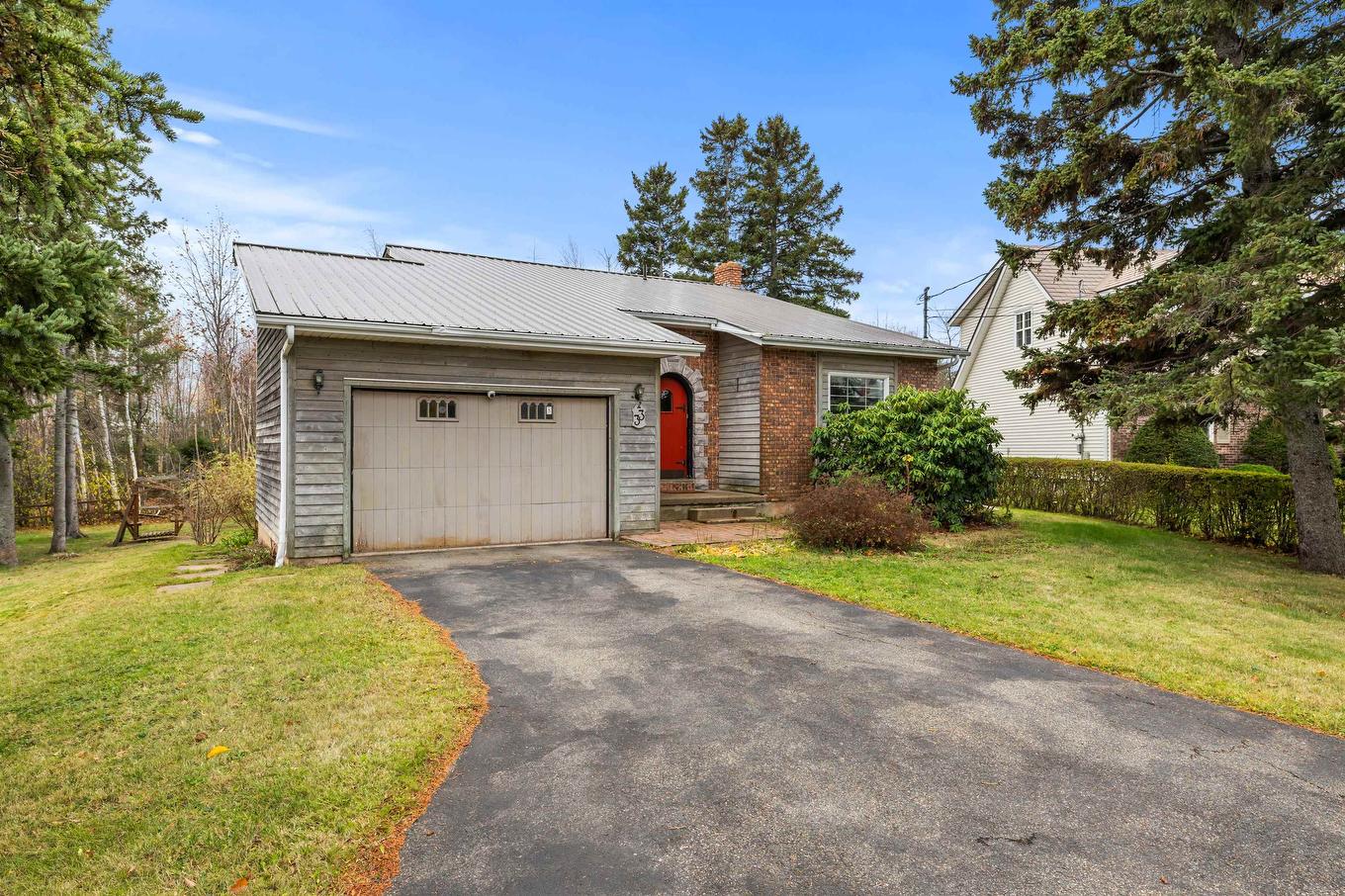 33 Irwin Drive, Charlottetown, PE