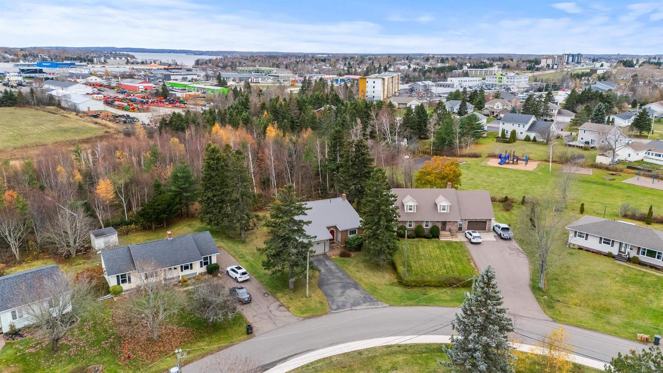 33 Irwin Drive, Charlottetown, PE