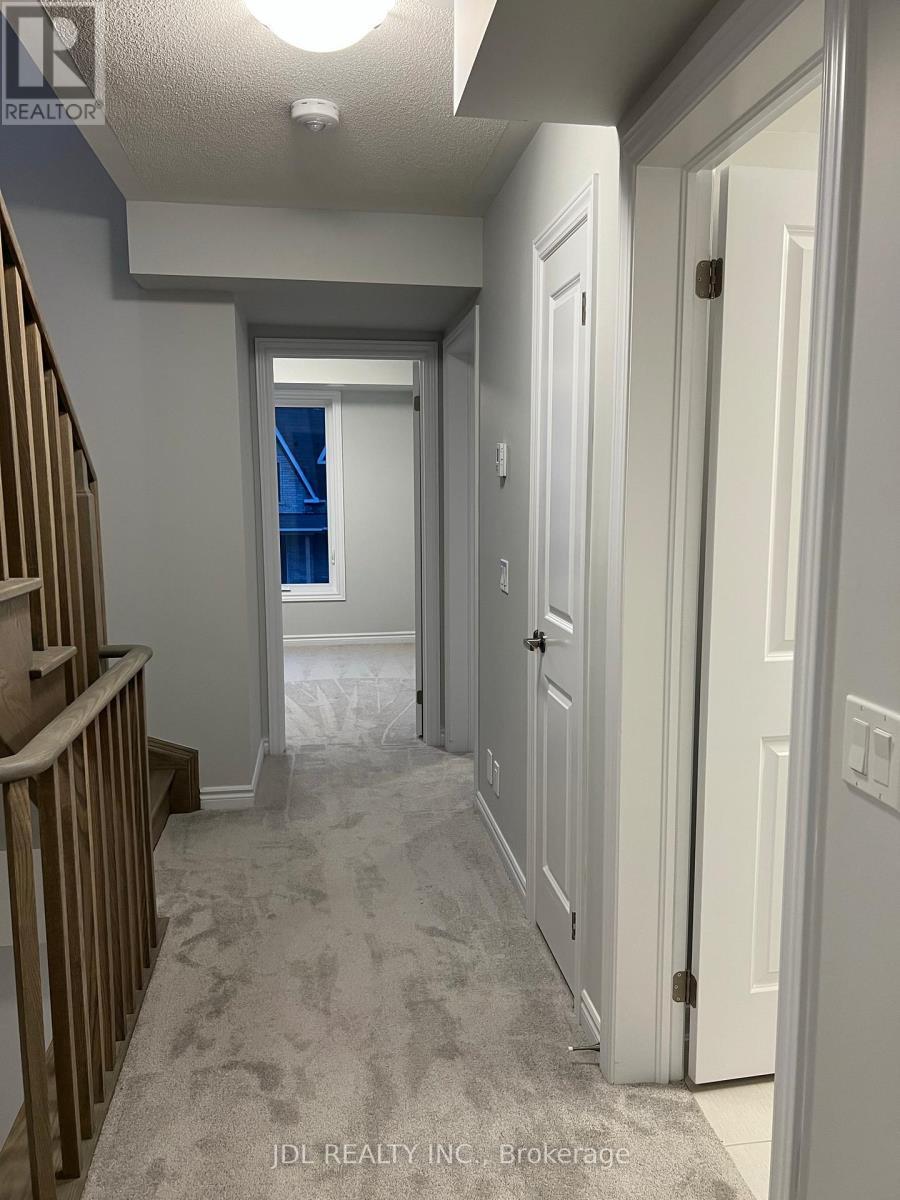 28 Gilbert Wright Avenue, Markham, ON - Indoor Photo Showing Other Room