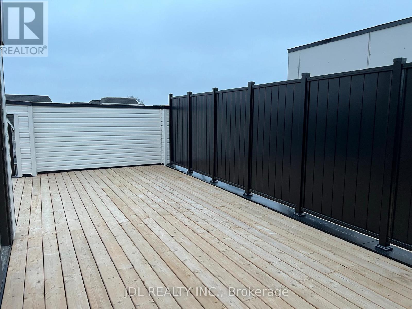 28 Gilbert Wright Avenue, Markham, ON - Outdoor With Deck Patio Veranda With Exterior