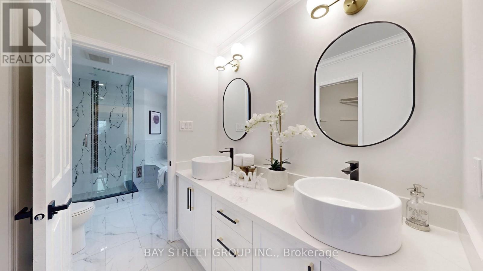 31 Cavalry Trail, Markham, ON - Indoor Photo Showing Bathroom