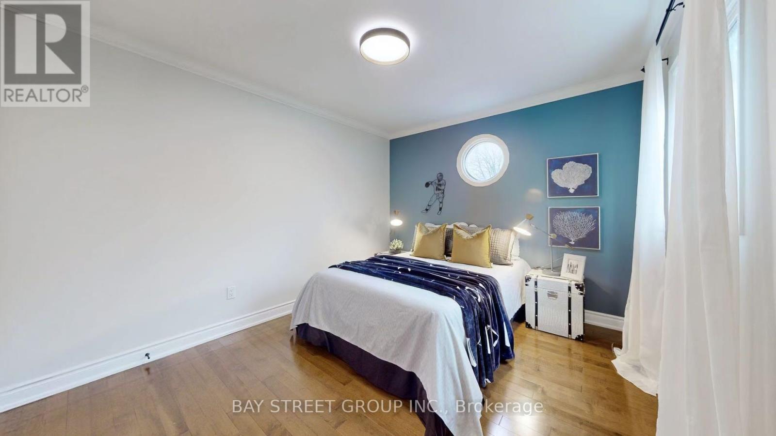 31 Cavalry Trail, Markham, ON - Indoor Photo Showing Bedroom