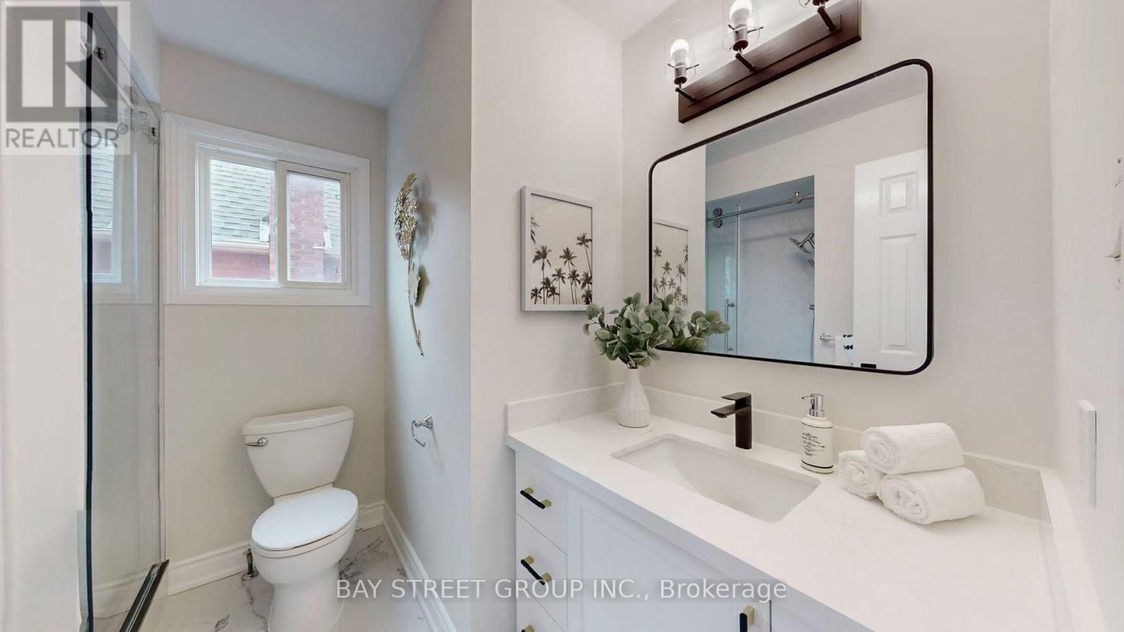 31 Cavalry Trail, Markham, ON - Indoor Photo Showing Bathroom
