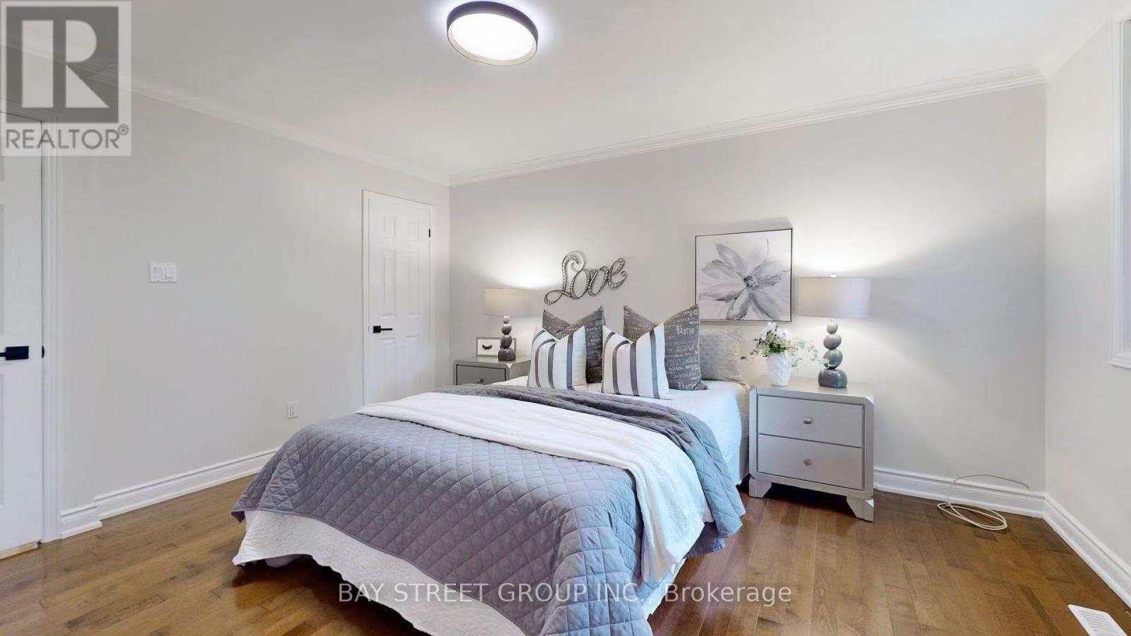 31 Cavalry Trail, Markham, ON - Indoor Photo Showing Bedroom