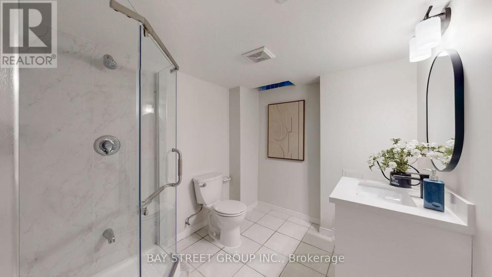 31 Cavalry Trail, Markham, ON - Indoor Photo Showing Bathroom