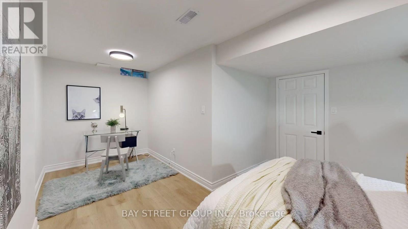 31 Cavalry Trail, Markham, ON - Indoor Photo Showing Bedroom