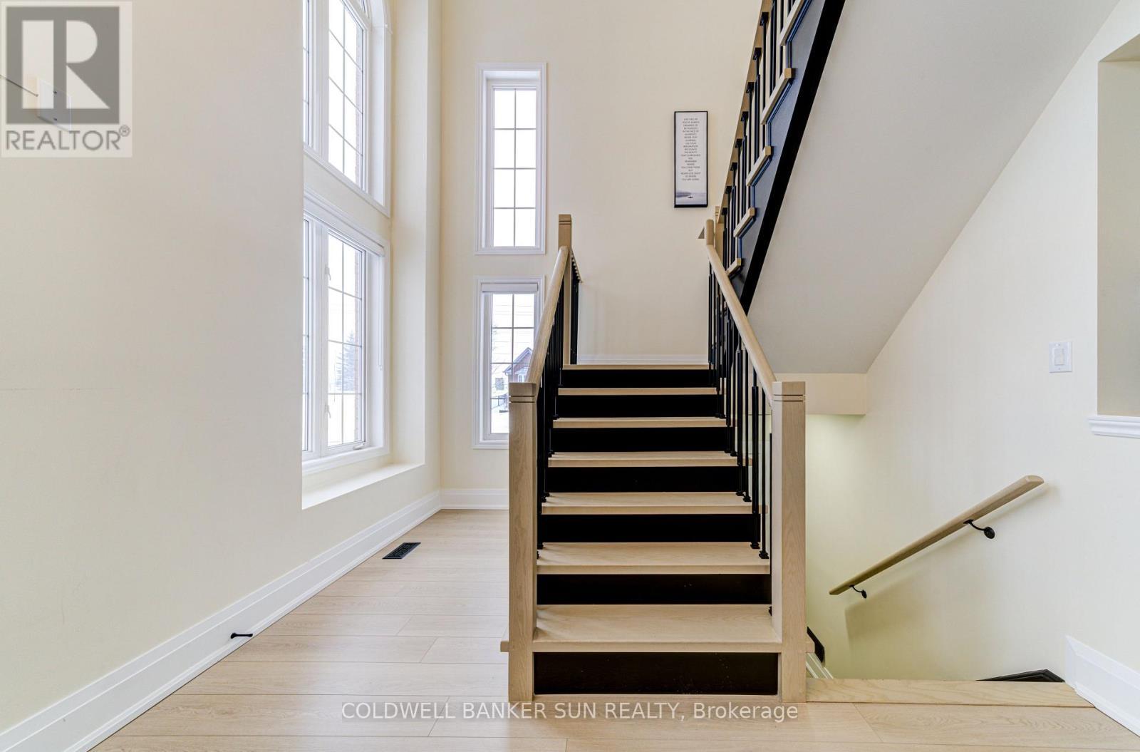 33 Ellis Crescent, Kawartha Lakes, ON - Indoor Photo Showing Other Room
