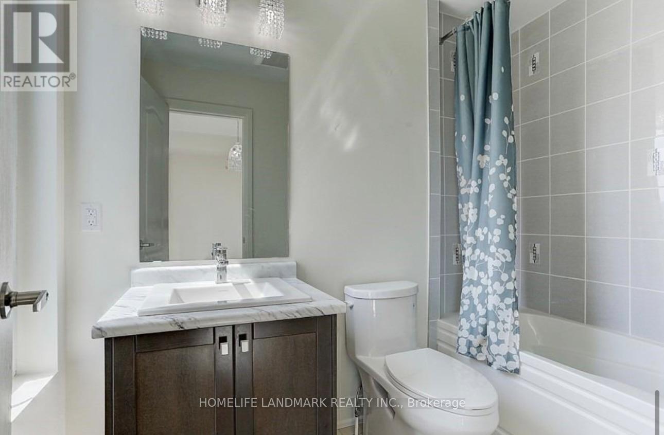 30 Mcclary'S Way, Markham, ON - Indoor Photo Showing Bathroom