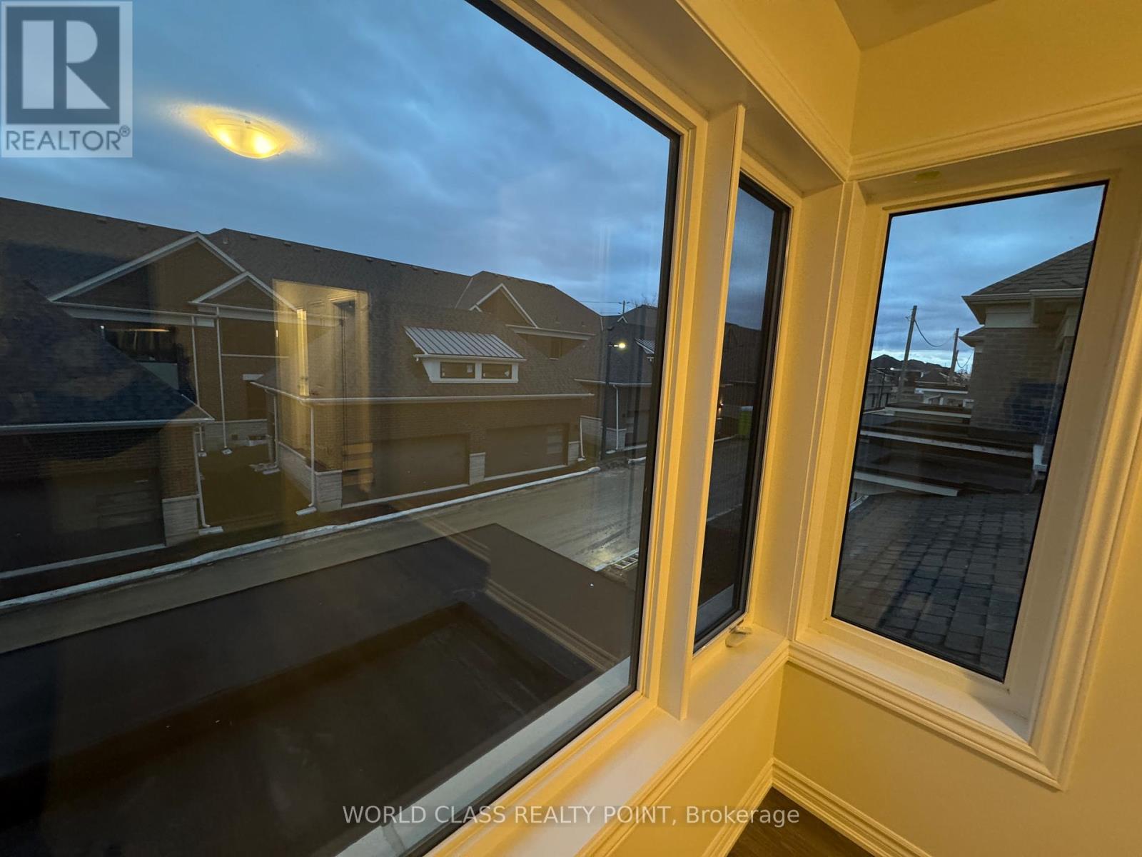 91 Watts Mews, Kawartha Lakes, ON - Photo Showing Other Room