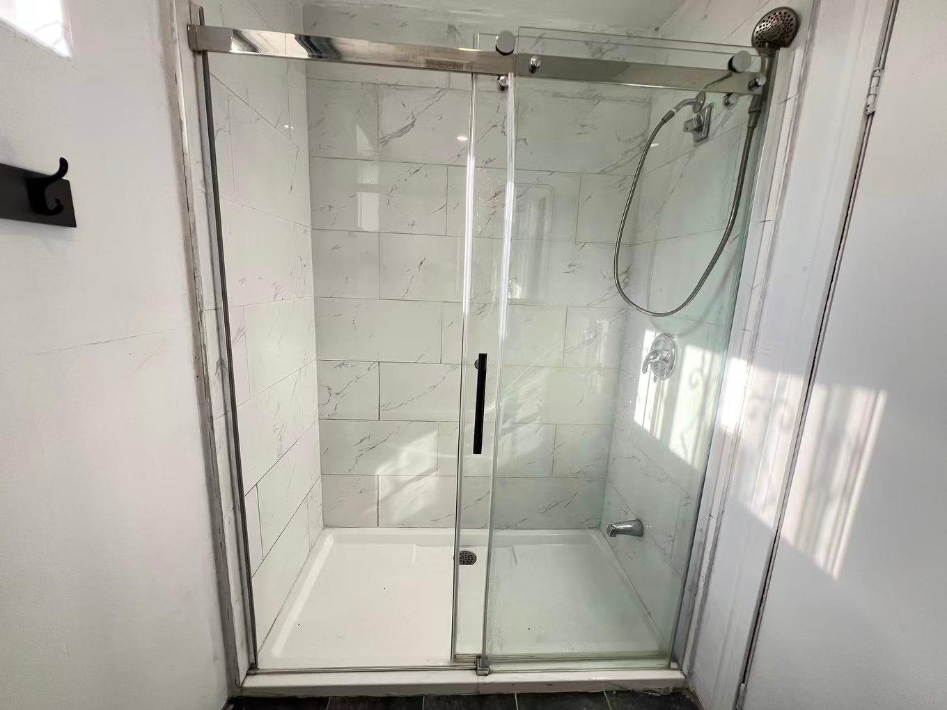 Salle de bains - 6617 Rue Mazarin, Montréal (Le Sud-Ouest), QC - Indoor Photo Showing Bathroom