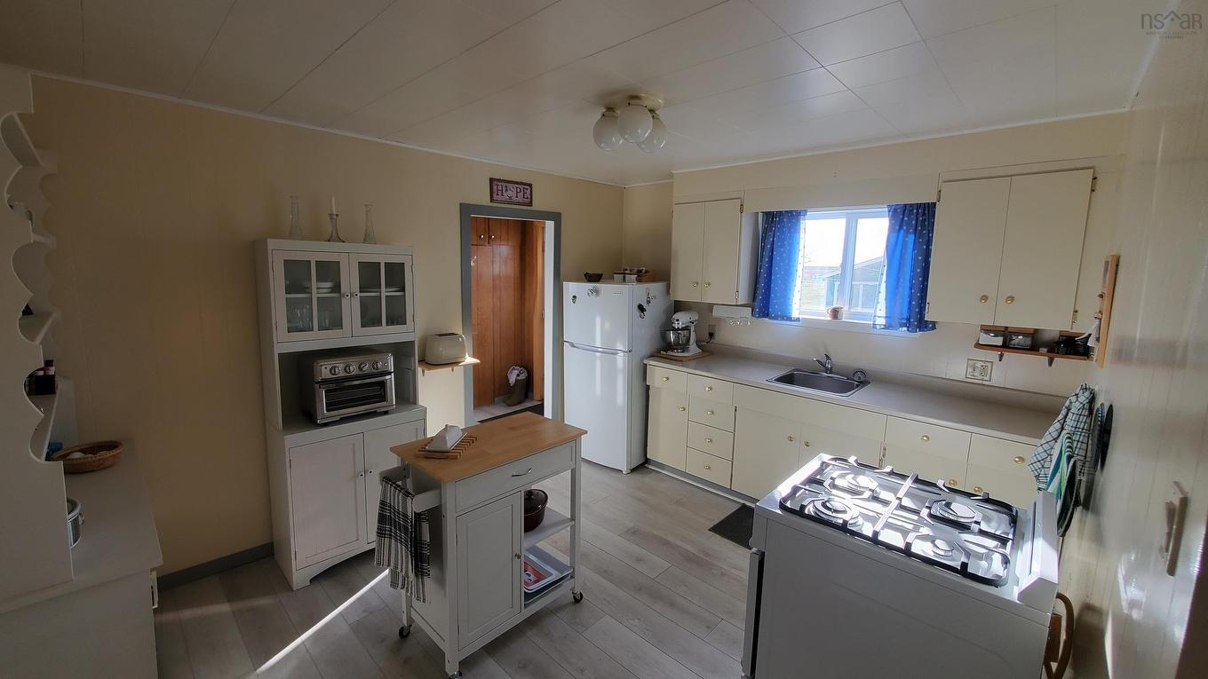 3498 209 Highway, Advocate Harbour, NS
