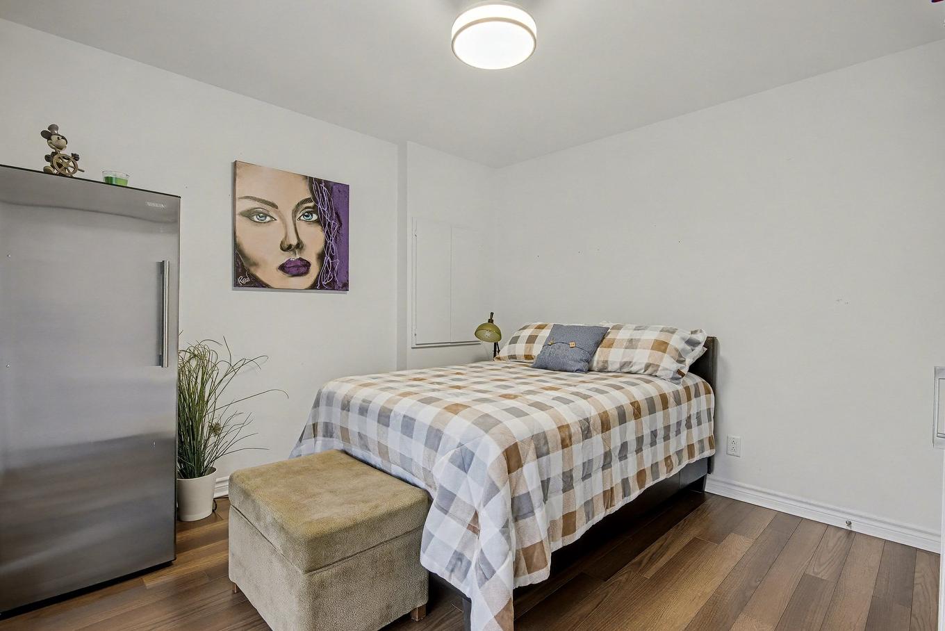 Chambre à coucher - 2-61 Rue Des Échevins, Saint-Jean-Sur-Richelieu, QC - Indoor Photo Showing Bedroom