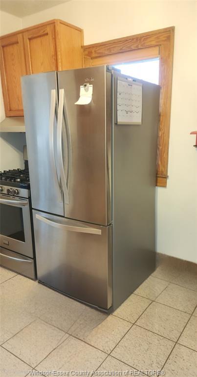 1385 Hall, Windsor, ON