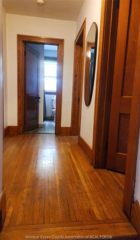 1385 Hall, Windsor, ON