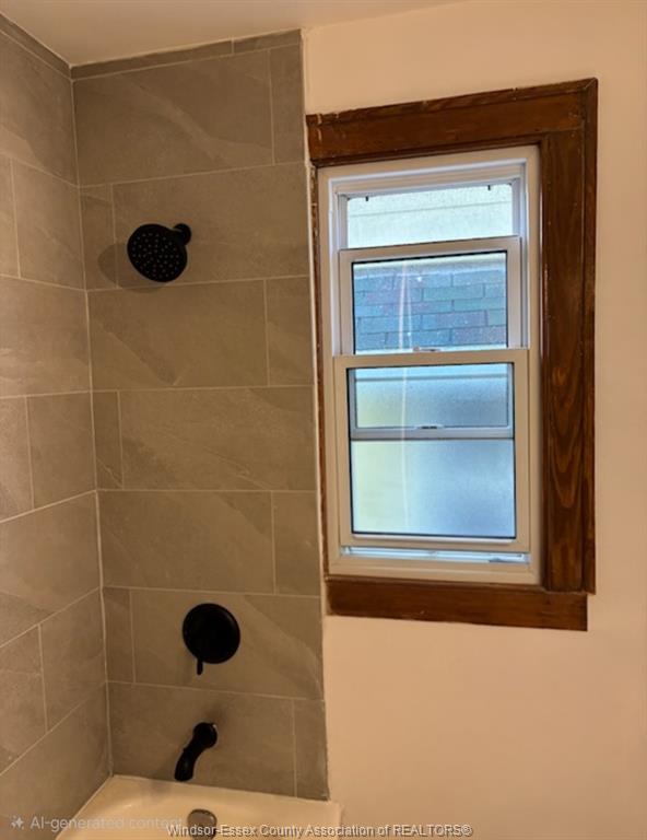 1385 Hall, Windsor, ON