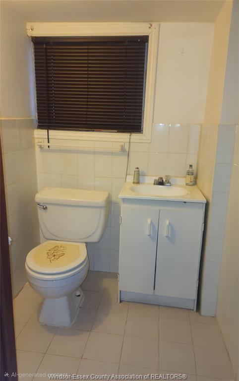 1385 Hall, Windsor, ON