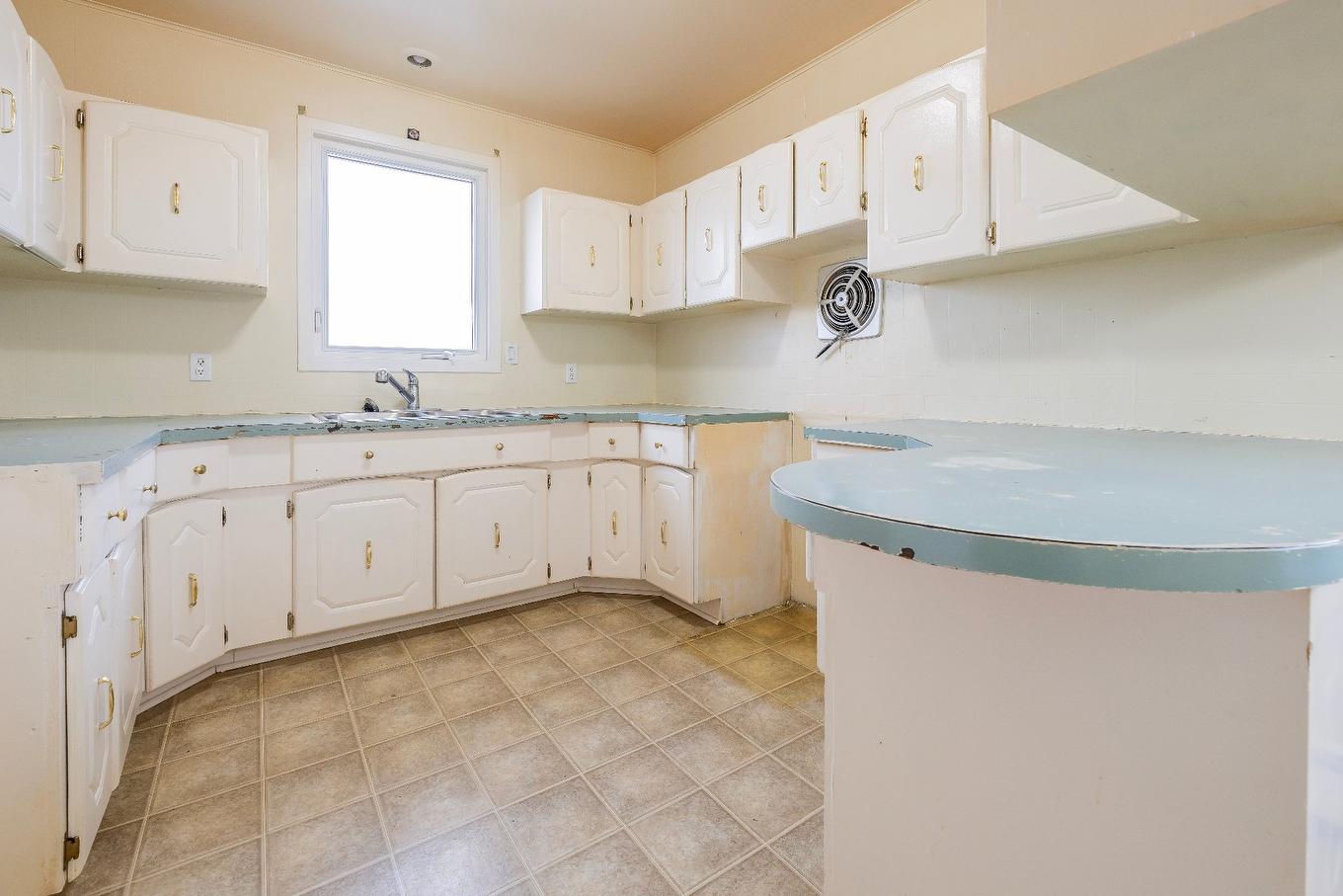 Kitchen - 39 Ch. Bourgeois, Les Îles-De-La-Madeleine, QC - Indoor Photo Showing Kitchen
