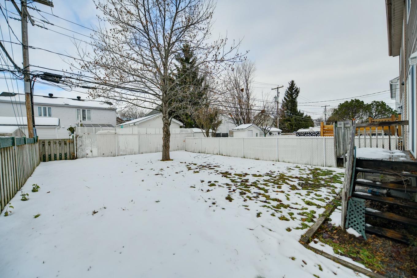 Cour - 412 Rue Jean-Baptiste-Campeau, Saint-Eustache, QC - Outdoor