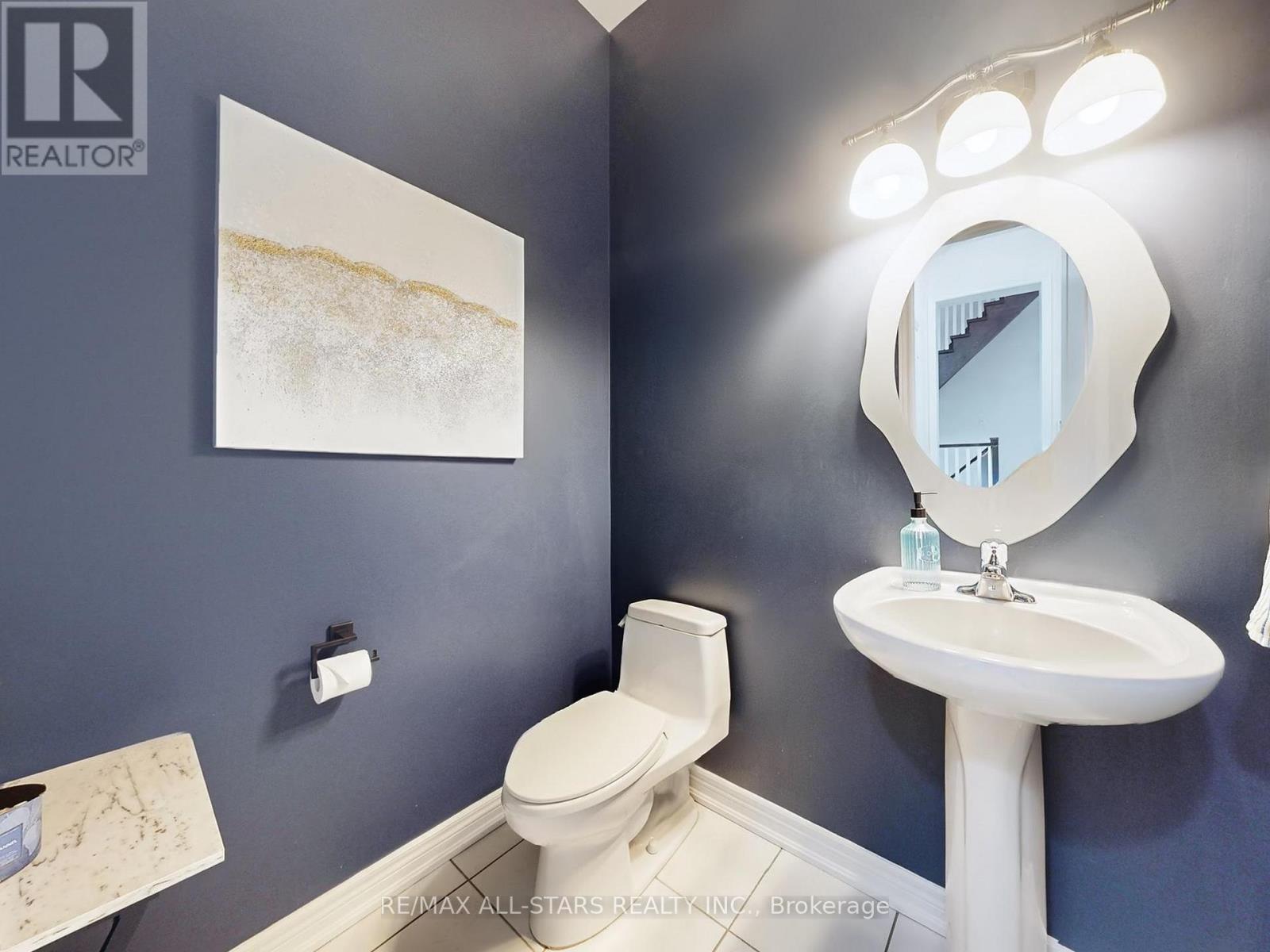 2 Yorkton Boulevard, Markham, ON - Indoor Photo Showing Bathroom