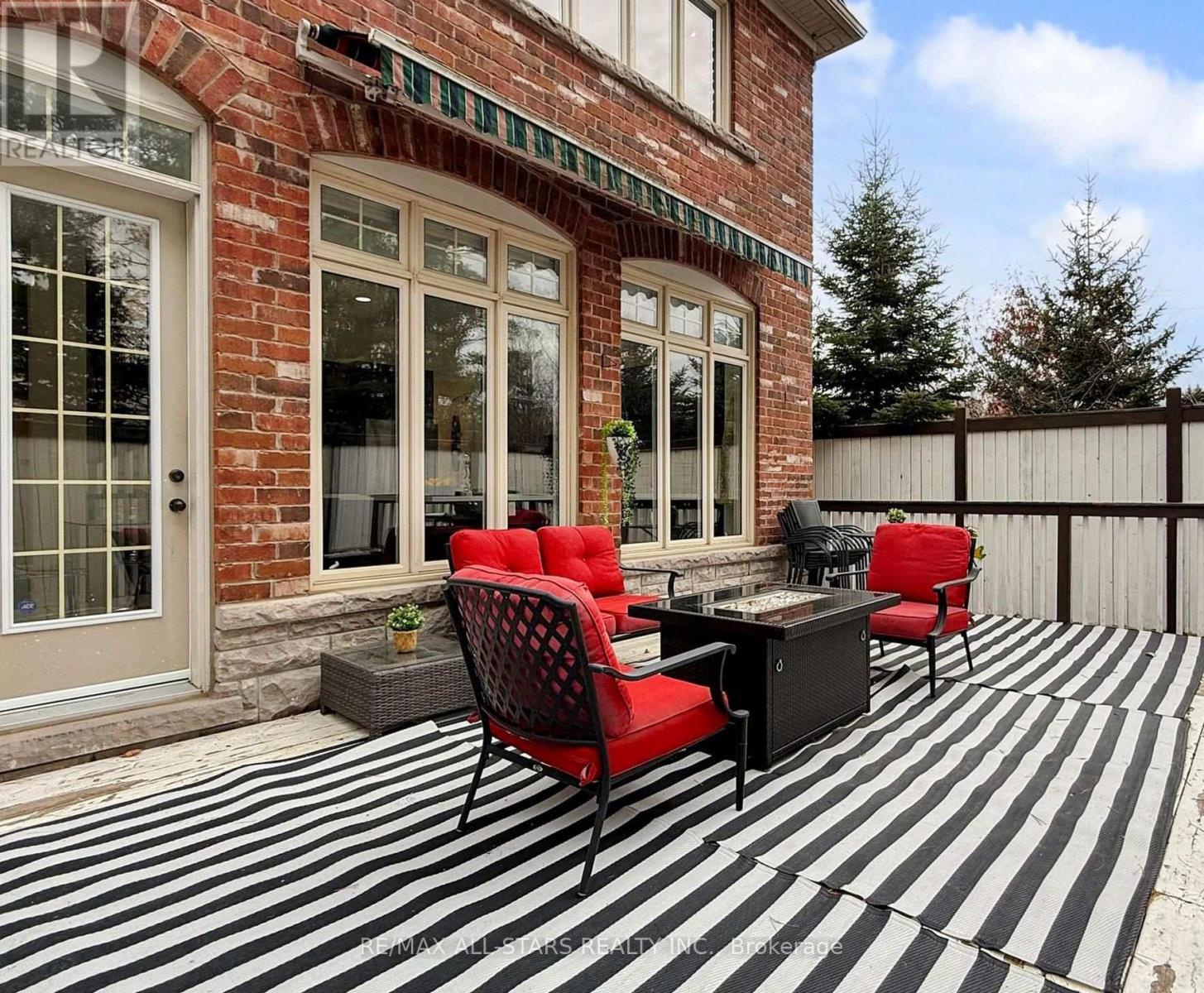 2 Yorkton Boulevard, Markham, ON - Outdoor With Deck Patio Veranda