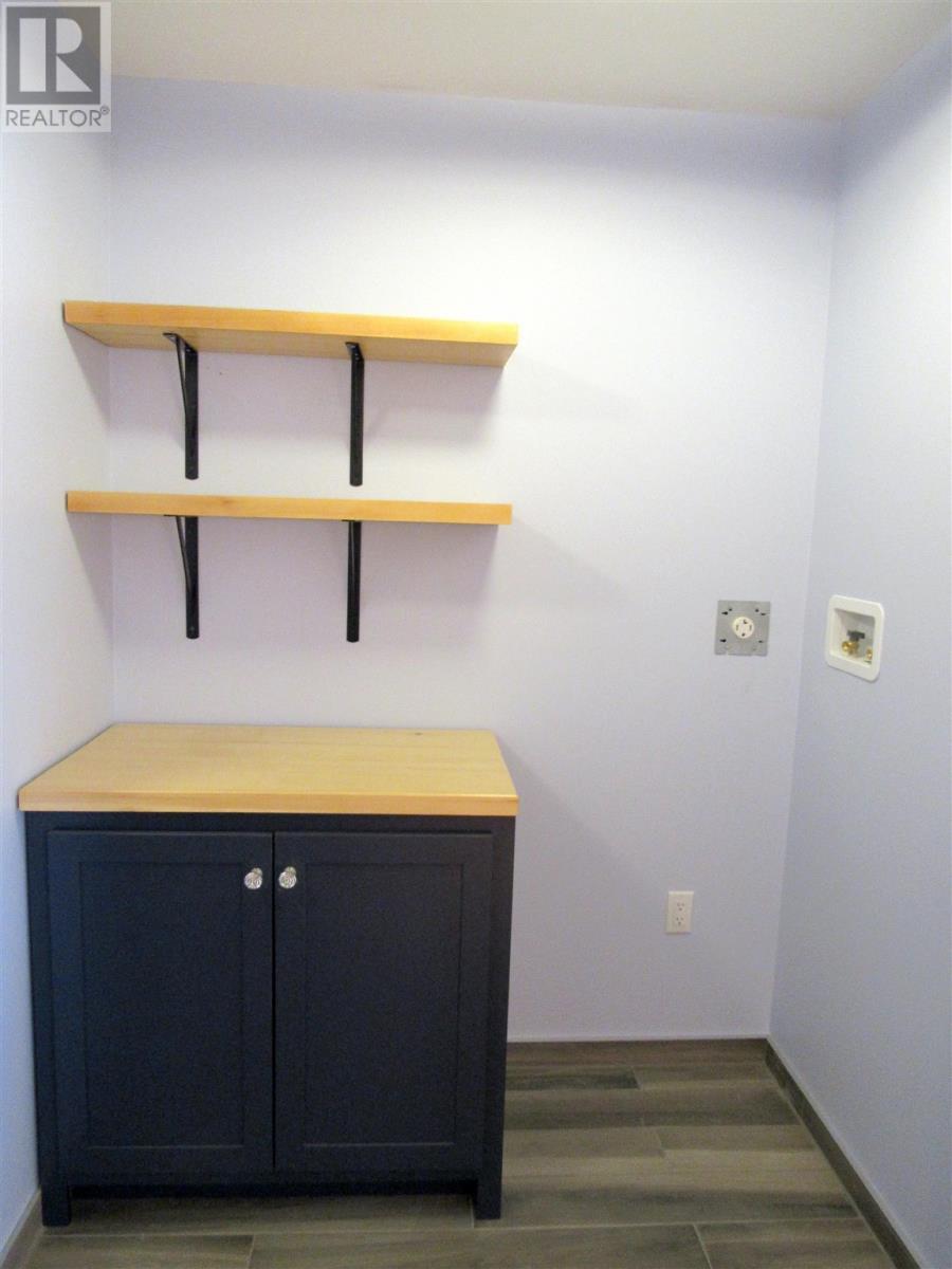 650B Sunset Beach Rd, Huron Shores, ON - Indoor With Storage