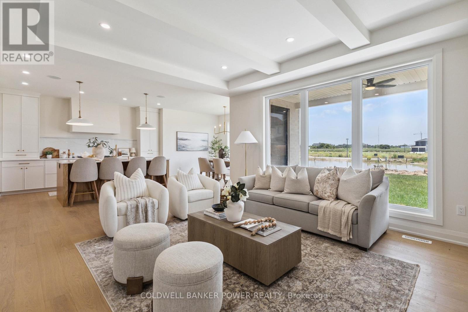 3147 Gillespie Trail, London South (South V), ON - Indoor Photo Showing Living Room