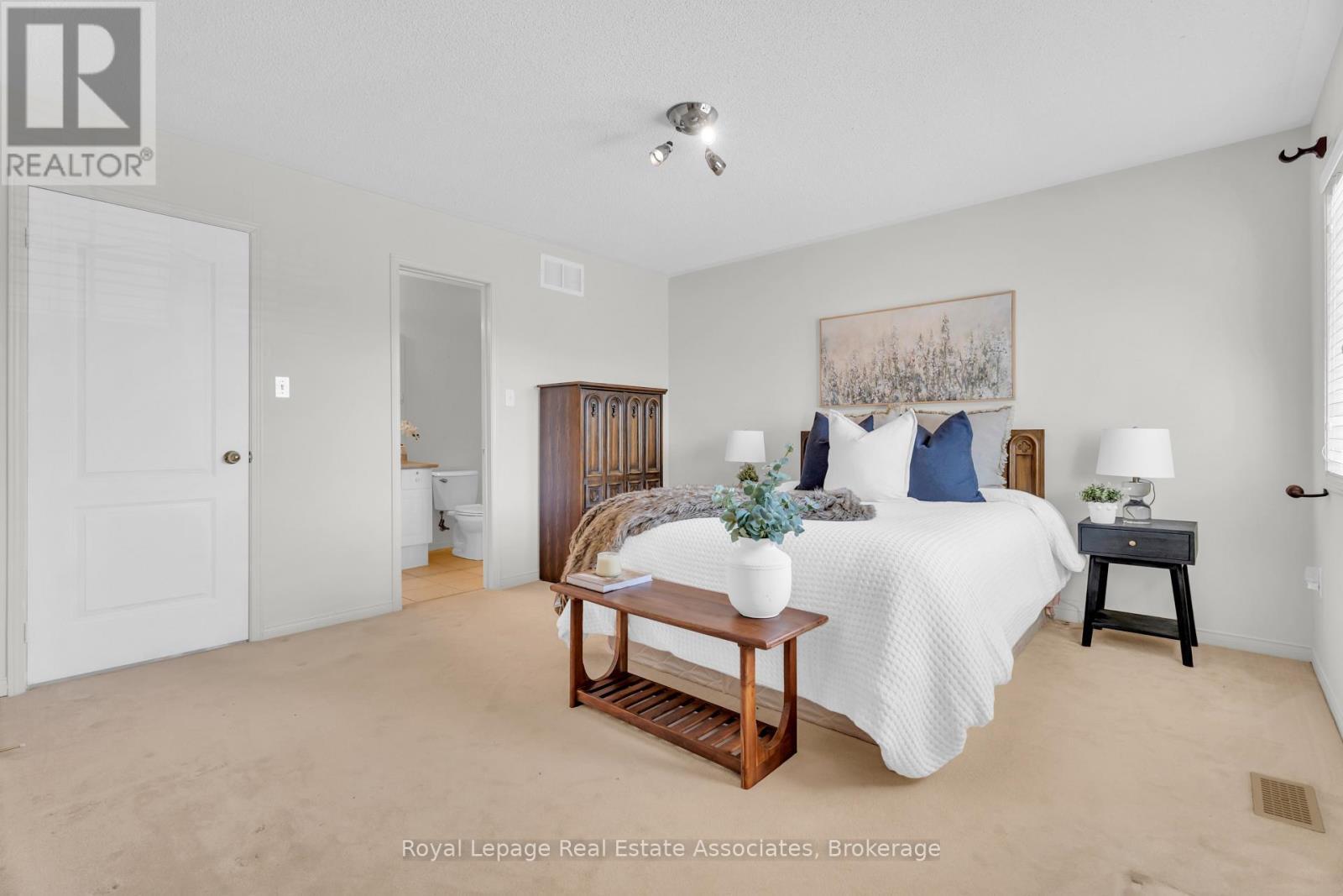 69 Lonestar Crescent, Brampton, ON - Indoor Photo Showing Bedroom