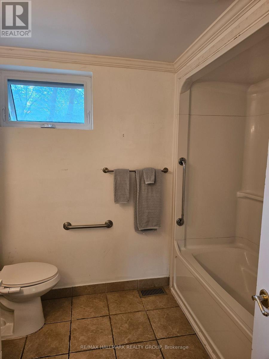 155 Macmillan Lane, Ottawa, ON - Indoor Photo Showing Bathroom