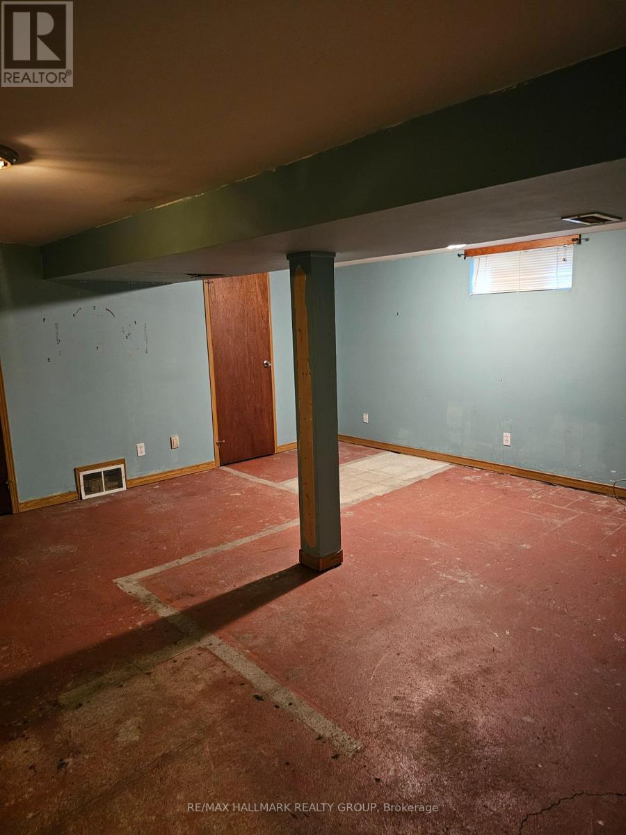 155 Macmillan Lane, Ottawa, ON - Indoor Photo Showing Basement