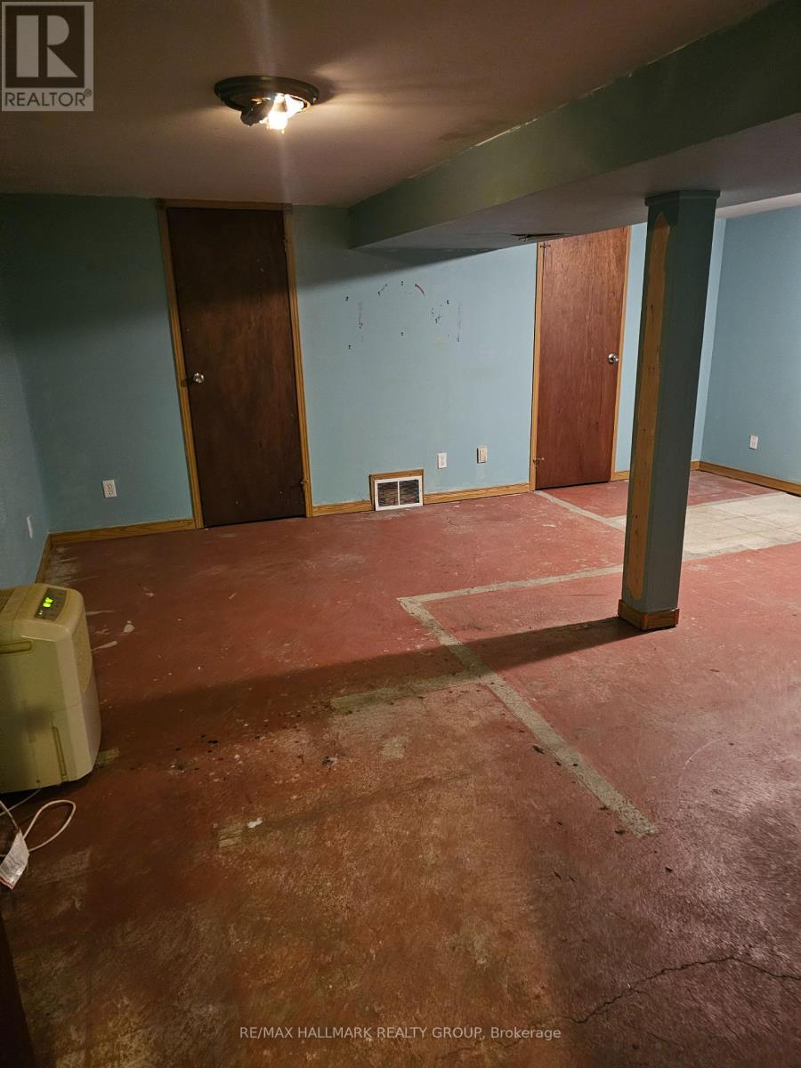 155 Macmillan Lane, Ottawa, ON - Indoor Photo Showing Other Room