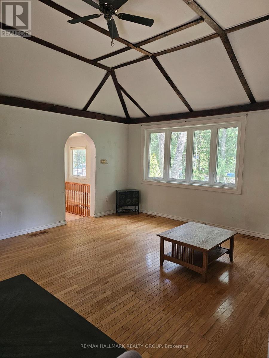 155 Macmillan Lane, Ottawa, ON - Indoor