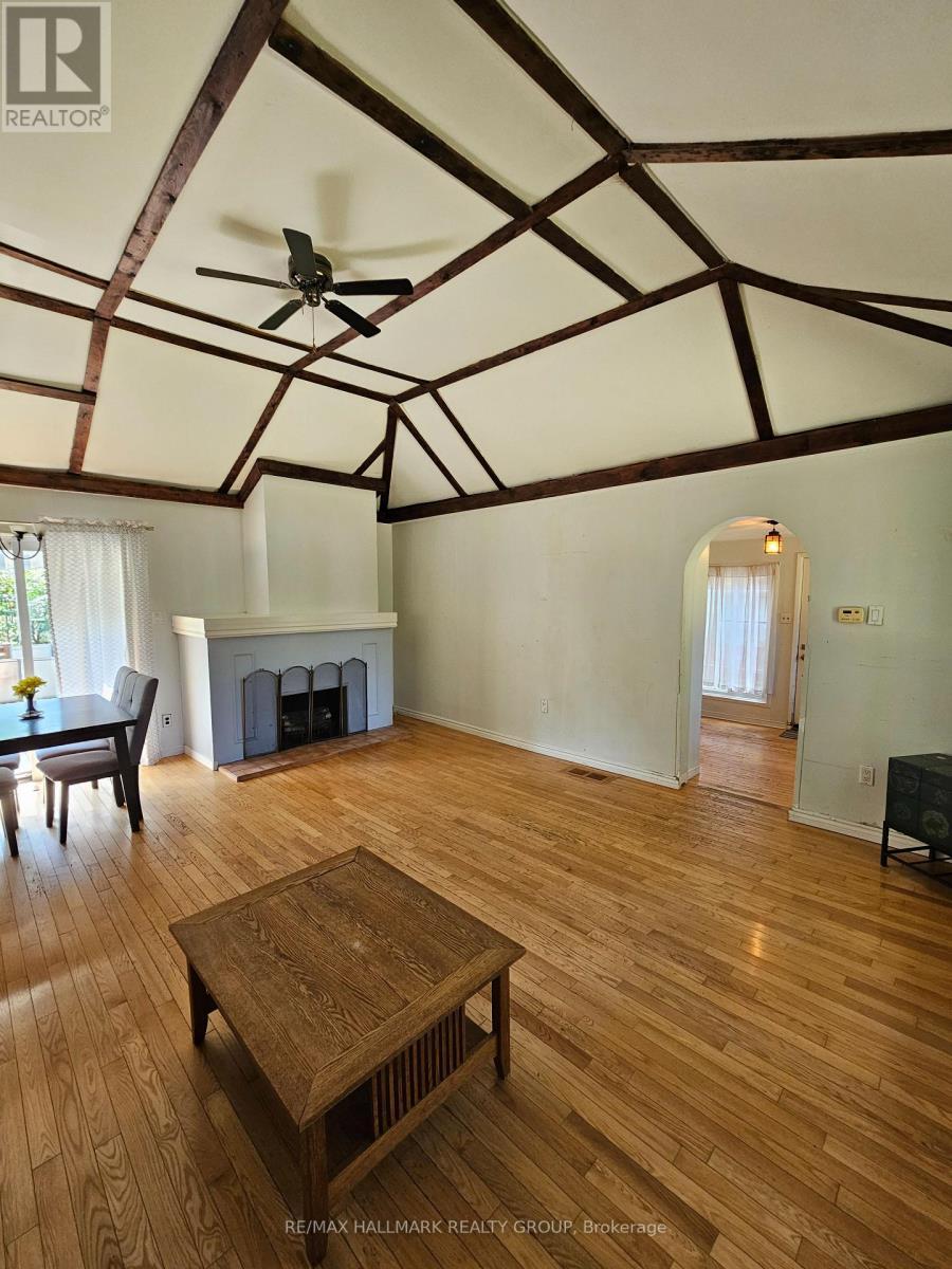 155 Macmillan Lane, Ottawa, ON - Indoor Photo Showing Other Room