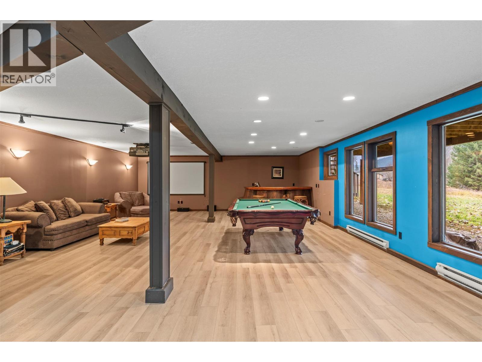 1703 Hillier Road, Sicamous, BC - Indoor Photo Showing Other Room