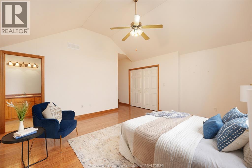 469 John Harvey Crescent, Windsor, ON - Indoor Photo Showing Bedroom