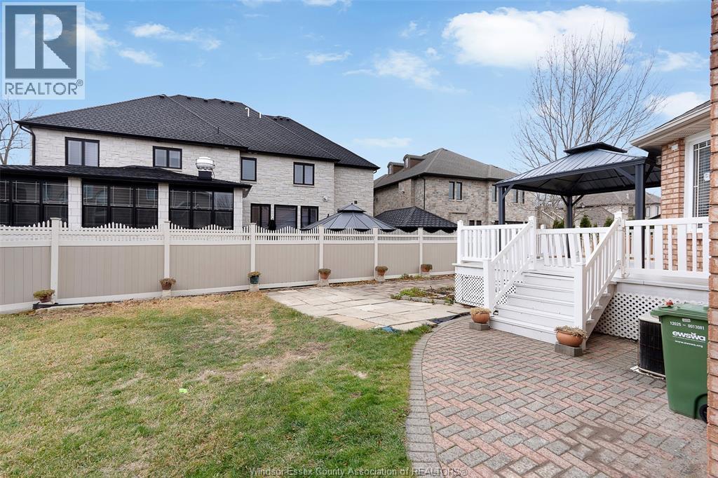 469 John Harvey Crescent, Windsor, ON - Outdoor With Deck Patio Veranda