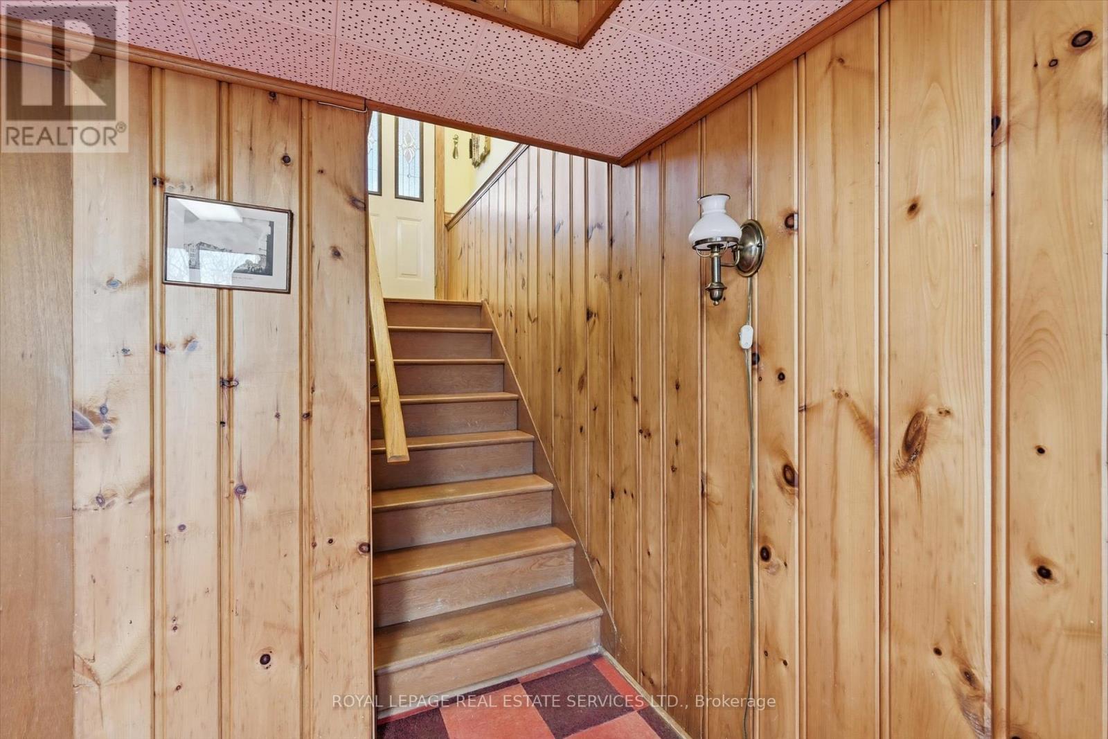 Fin. W/O Lower Level Adds Valuable Living Space - 5089 Meadowhill Road, Burlington, ON - Indoor Photo Showing Other Room