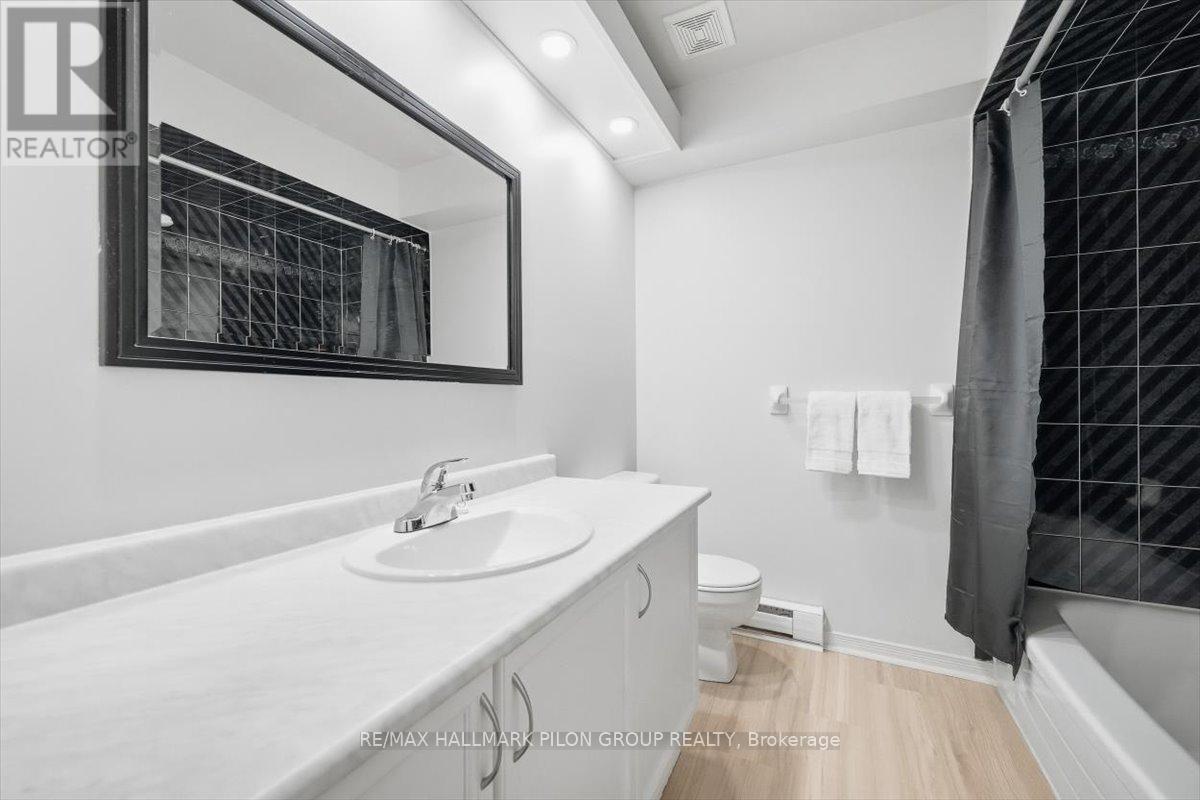 205 Briston Private, Ottawa, ON - Indoor Photo Showing Bathroom
