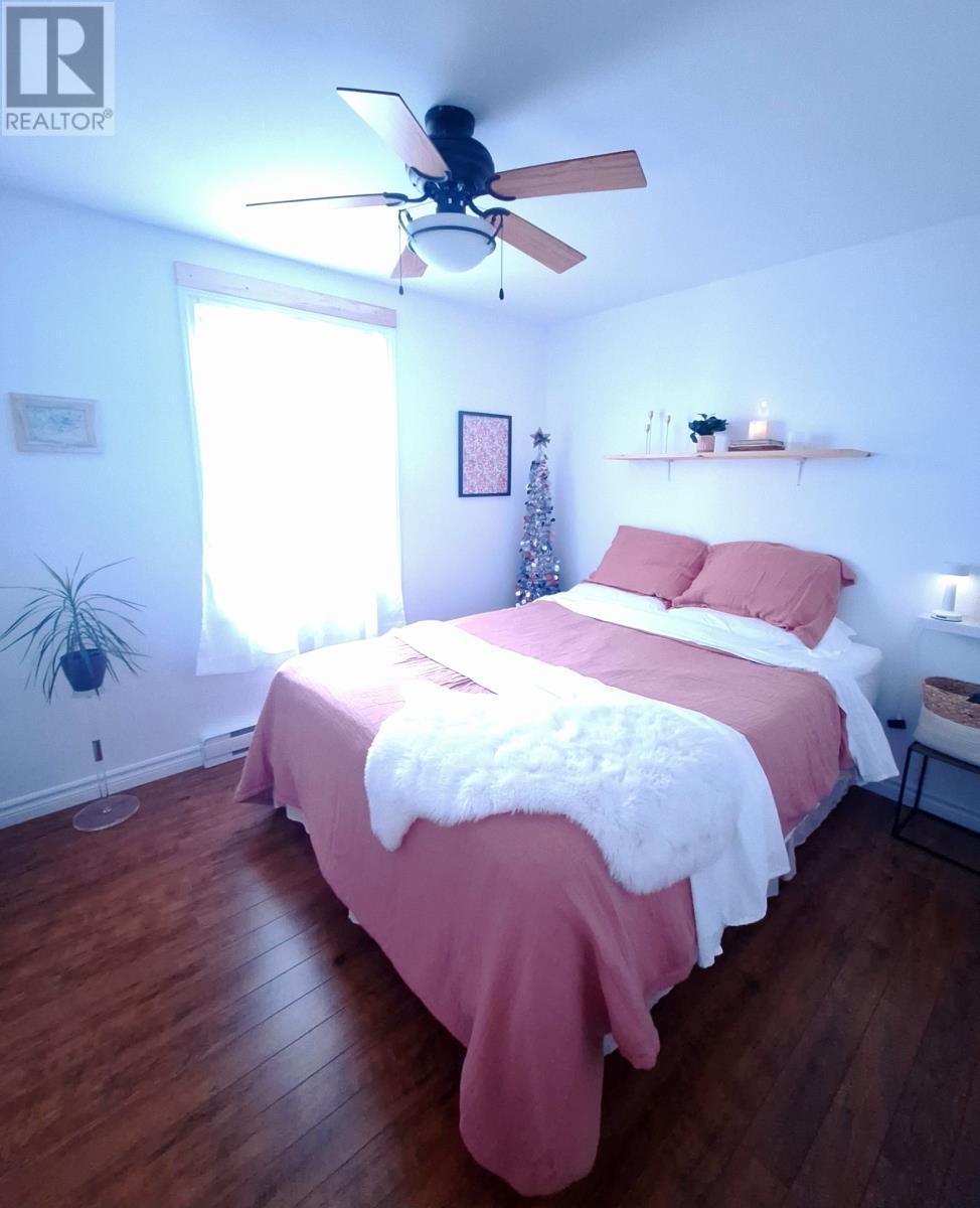 14 King Street, Grand Falls - Windsor, NL - Indoor Photo Showing Bedroom